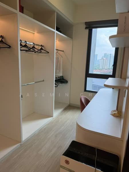 Servis Apartment untuk Dijual di East Parc @ Manjalara - Jasemin Chia - View - PropertyGuru.com.my