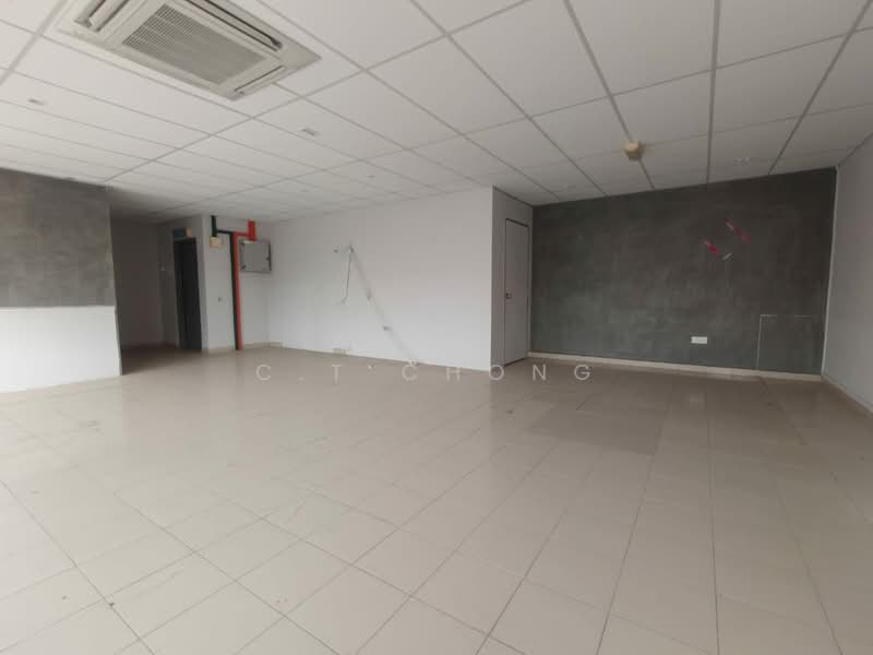 Kilang untuk Disewa di Taman Desa Cemerlang (Ulu Tiram) - C.T Chong - Interior - PropertyGuru.com.my