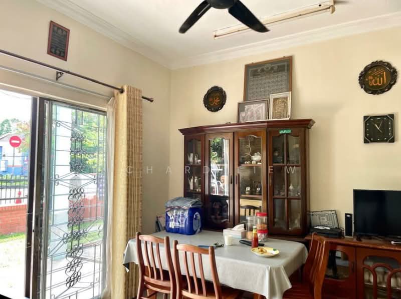 2-storey Terraced House for Sale in SS1 (Petaling Jaya) - Richard Liew - Dining Room - PropertyGuru.com.my