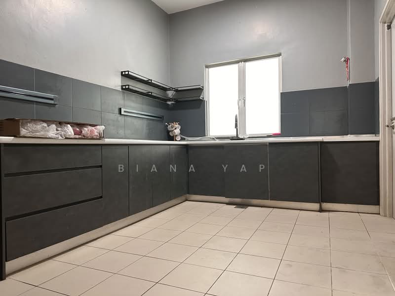 Terraced House for Rent in Mont Kiara (Kuala Lumpur) - Biana Yap - Kitchen - PropertyGuru.com.my