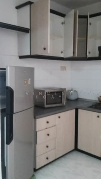 Kondominium untuk Disewa di Marina Bay Condominium - Vincent Koay - Kitchen - PropertyGuru.com.my