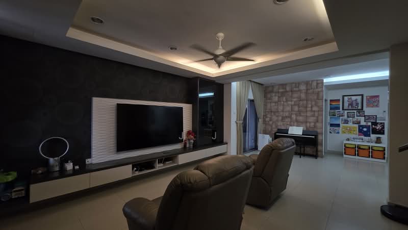 Rumah Berkembar untuk Dijual di Kota Kemuning (Shah Alam) - J J - PropertyGuru.com.my