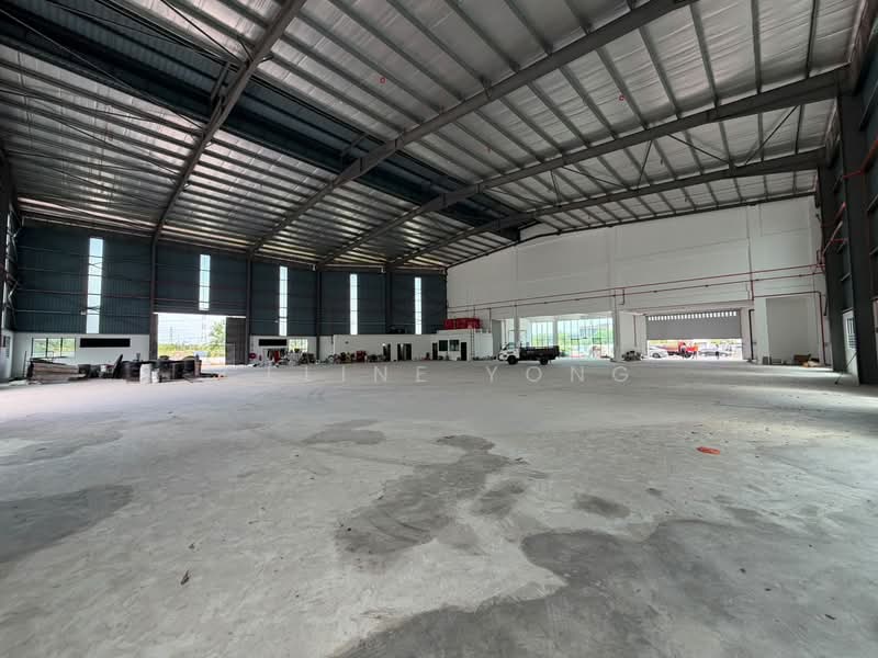 Detached Factory for Sale in Taman Bukit Serdang (Seri Kembangan) - Celine Yong - Interior - PropertyGuru.com.my