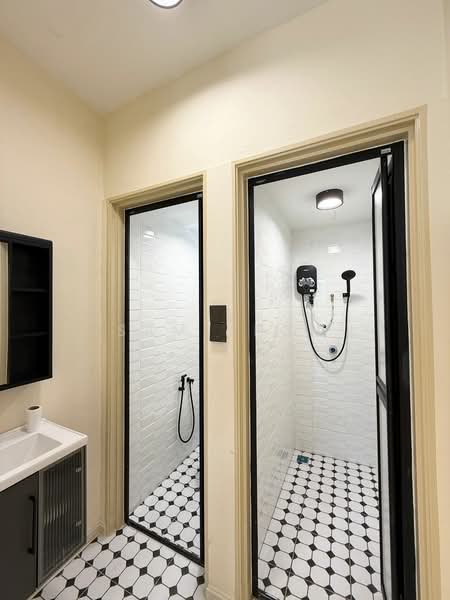 Apartment for Sale at Palm & Nipah Court (Pangsapuri Nipah) - Sam Yeoh - Bathroom - PropertyGuru.com.my