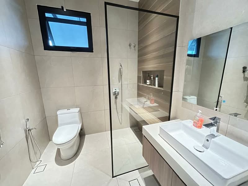 Bungalow for Sale in Usj 3d (Subang Jaya) - Lai YK - Bathroom - PropertyGuru.com.my