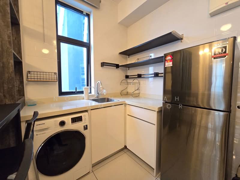Servis Apartment untuk Disewa di Arte Mont Kiara - Noor Hidayah Mohamad Noor - Kitchen - PropertyGuru.com.my