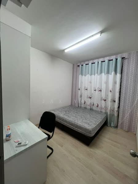 Servis Apartment untuk Disewa di Larkin Heights - Jax Yip - Bedroom - PropertyGuru.com.my
