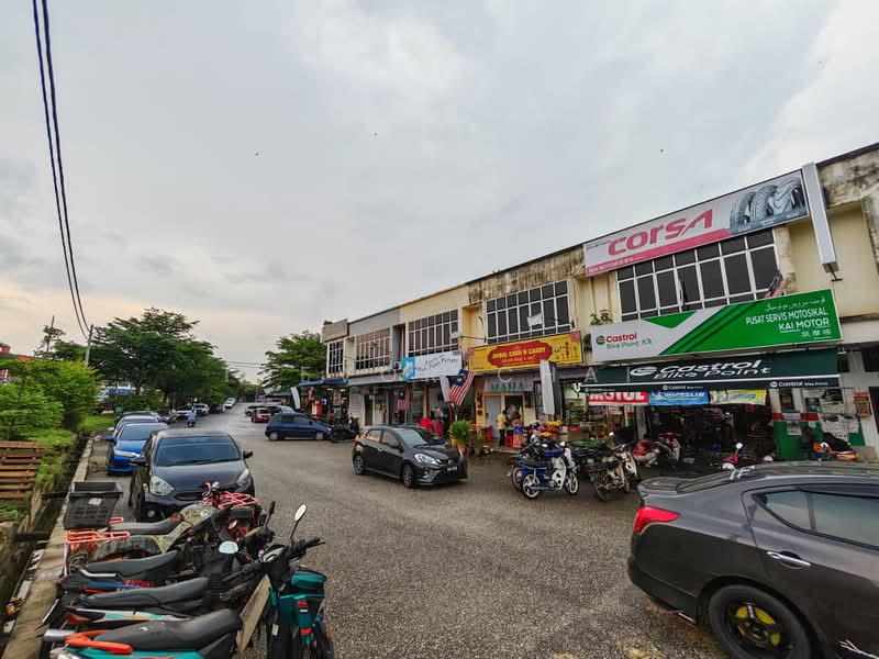 Shop for Rent in Taman Karak Permai (Sabai) - Trevor Chai - Exterior - PropertyGuru.com.my