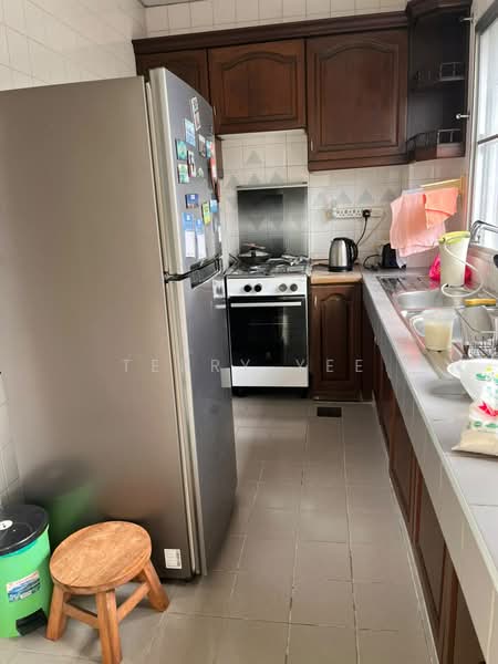 Kondominium untuk Dijual di Tiara Damansara - Terry Yee - Kitchen - PropertyGuru.com.my