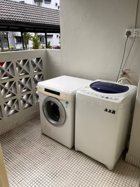 Kondominium untuk Dijual di Tiara Damansara - Terry Yee - Balcony - PropertyGuru.com.my