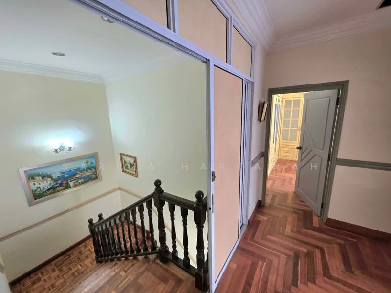 Rumah Berkembar untuk Dijual di Seksyen 9 (Shah Alam) - Sariza Hartanah - Interior - PropertyGuru.com.my