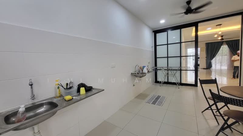 2-storey Terraced House for Rent in Bandar Sri Sendayan (Negeri Sembilan) - Ismi Muhammad - Interior - PropertyGuru.com.my