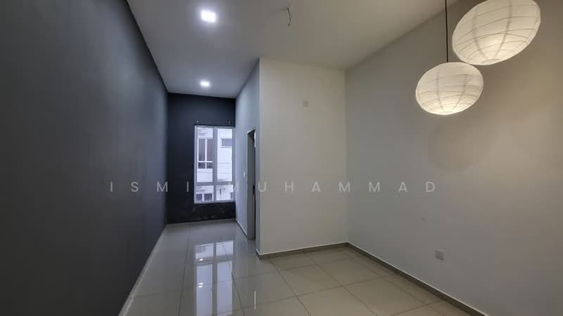 2-storey Terraced House for Rent in Bandar Sri Sendayan (Negeri Sembilan) - Ismi Muhammad - Interior - PropertyGuru.com.my