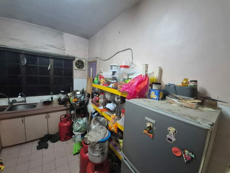 2-storey Terraced House for Sale in Taman Sungai Besi Indah (Seri Kembangan) - Desmond Tang - PropertyGuru.com.my