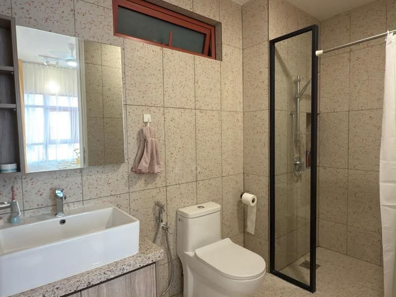 Servis Apartment untuk Disewa di The Rosewoodz @ Bukit Jalil - Geo . - Bathroom - PropertyGuru.com.my
