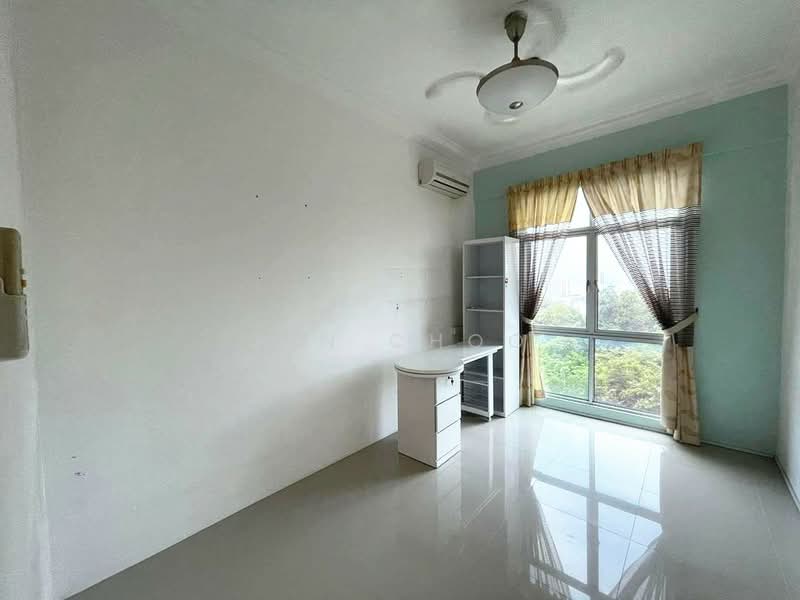 Kondominium untuk Dijual di Boulevard Condominium (BLVD) - Jen Choo - Study - PropertyGuru.com.my