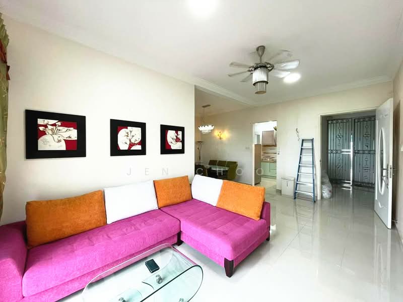 Kondominium untuk Dijual di Boulevard Condominium (BLVD) - Jen Choo - Living Room - PropertyGuru.com.my