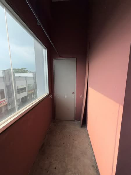 Kedai / Pejabat untuk Disewa di Petaling Jaya (Selangor) - Norlela . - Corridor - PropertyGuru.com.my