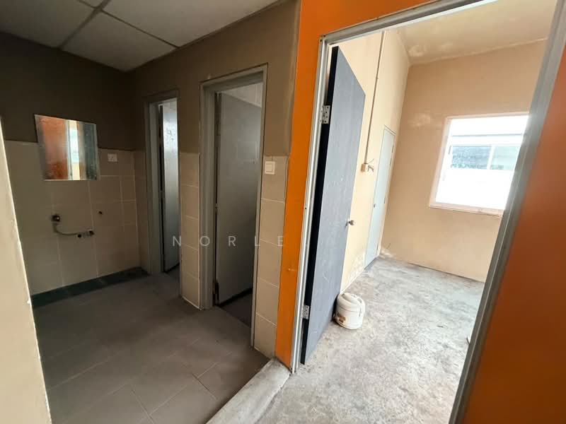 Kedai / Pejabat untuk Disewa di Petaling Jaya (Selangor) - Norlela . - Interior - PropertyGuru.com.my