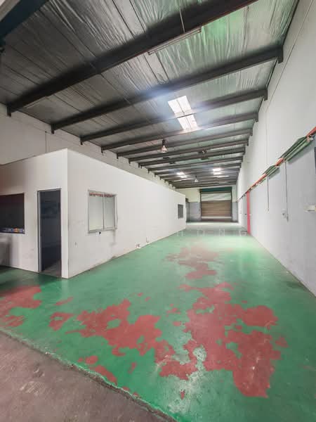 Terrace Factory for Rent in Kawasan Perindustrian Mount Austin (Tebrau) - Nico Chong - Interior - PropertyGuru.com.my