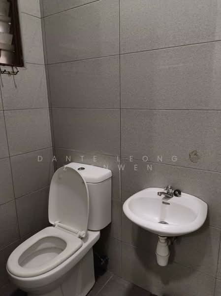 Rumah Teres 1 Tingkat untuk Disewa di Taman Sri Melor (Kajang) - Dante Leong Zhenwen - Bathroom - PropertyGuru.com.my
