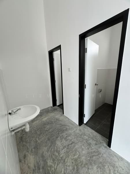 Shop / Office for Rent in Eco Botanic 2 (Iskandar Puteri (Nusajaya)) - Liew Lih Yi - Interior - PropertyGuru.com.my