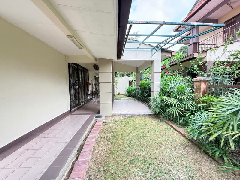 Semi-Detached House for Sale in Balakong (Selangor) - Sam Jamal - Exterior - PropertyGuru.com.my