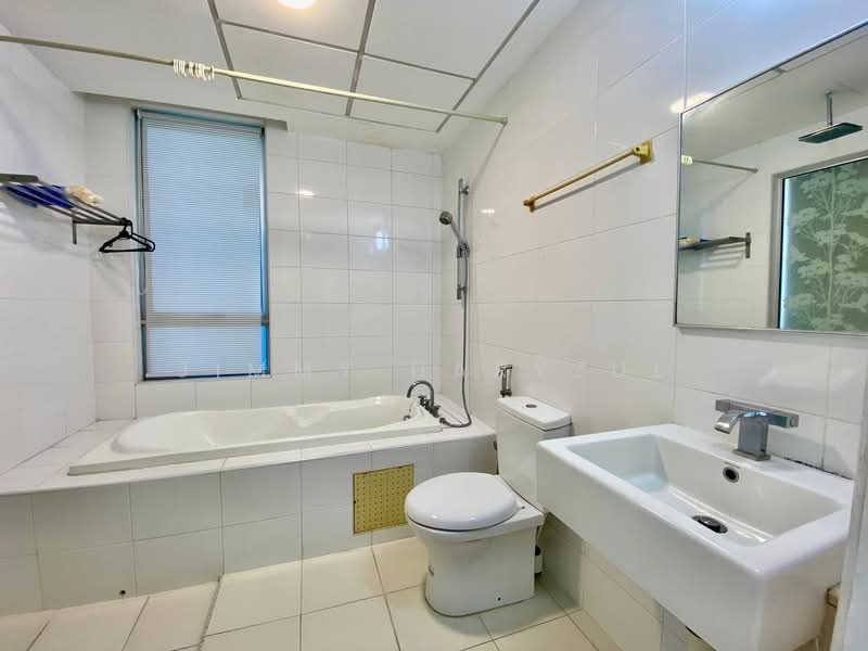Service Residence for Rent at Solaris Dutamas - Jimmy Haryzul - Bathroom - PropertyGuru.com.my
