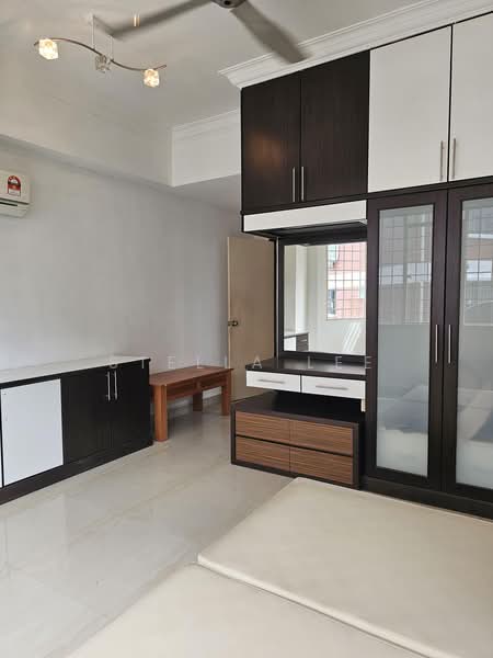 Condominium for Sale at Green Acre - Stella Lee - Bedroom - PropertyGuru.com.my