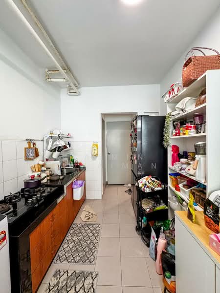 Kondominium untuk Dijual di D'Pines@Ampang - Yasmin Sulaiman - Kitchen - PropertyGuru.com.my