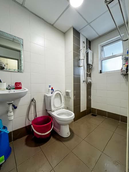Kondominium untuk Dijual di D'Pines@Ampang - Yasmin Sulaiman - Bathroom - PropertyGuru.com.my