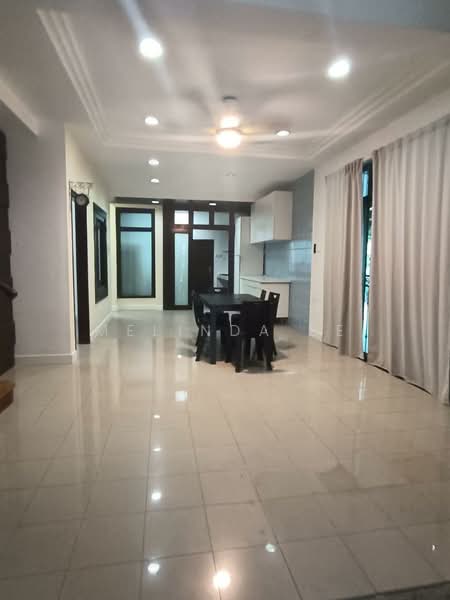 Rumah Berkembar untuk Dijual di Taman Impian Emas (Skudai) - Melinda Ee - Dining Room - PropertyGuru.com.my