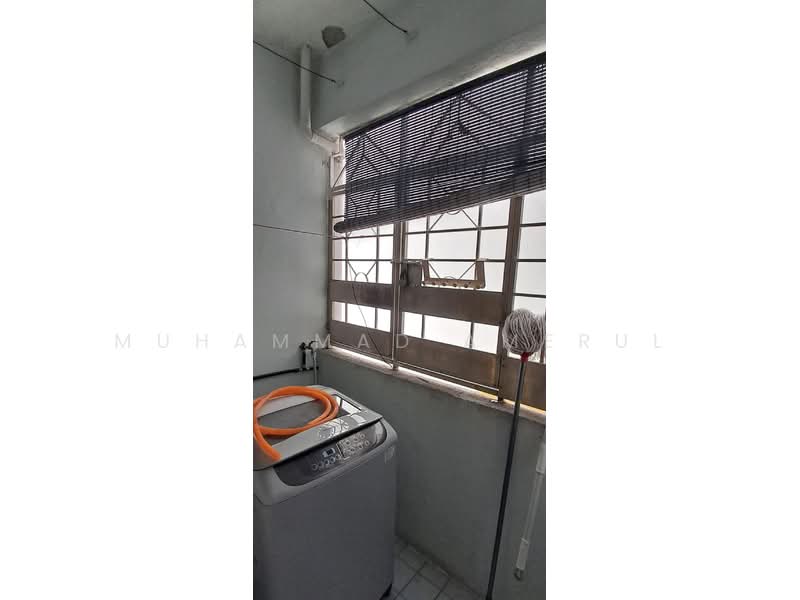 Apartment for Rent at Subang Perdana Goodyear Court 9 - Muhammad Amerul - Balcony - PropertyGuru.com.my