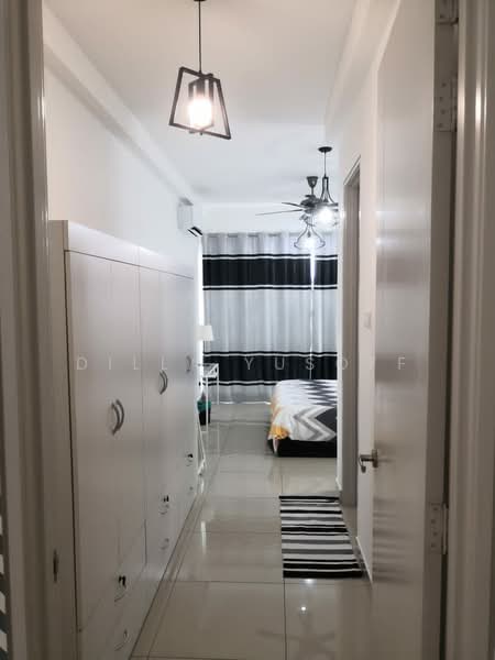 Kondominium untuk Dijual di Vision Residence (V'Residence) - DILLA YUSOFF - Corridor - PropertyGuru.com.my