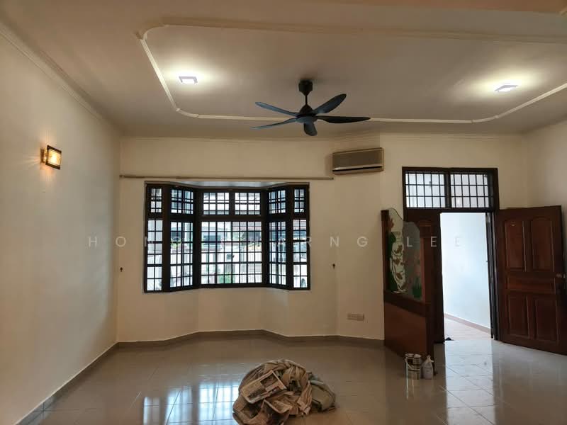 2-storey Terraced House for Rent in Johor Bahru (Johor) - Hong Charng Lee - Living Room - PropertyGuru.com.my