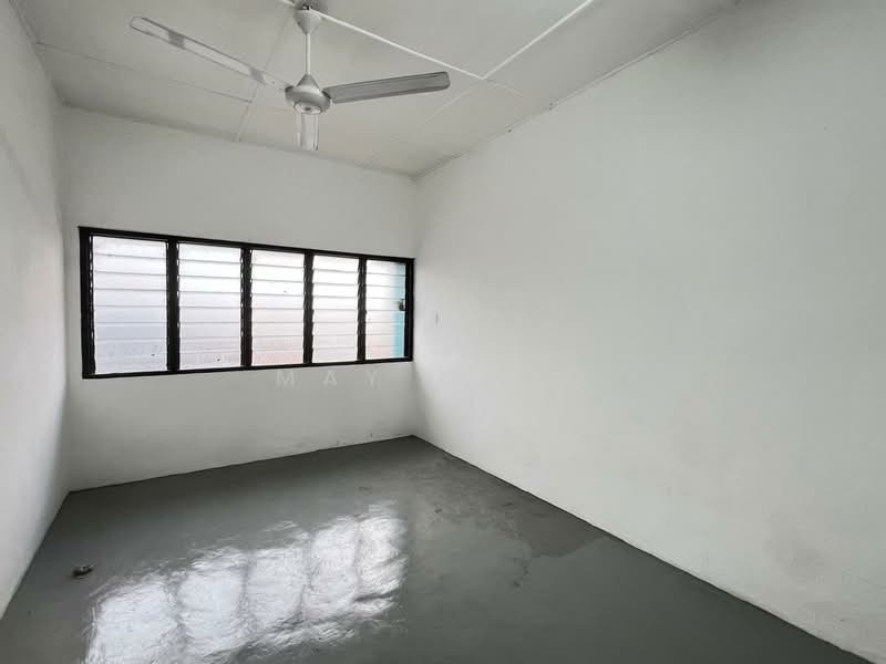 Kedai / Pejabat untuk Disewa di Taman Johor Jaya (Johor Bahru) - May Khoo - Interior - PropertyGuru.com.my
