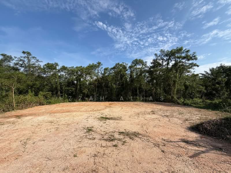 Residential Land for Sale in Kampung Jenderam Hulu (Dengkil) - Izzah Alias - Exterior - PropertyGuru.com.my