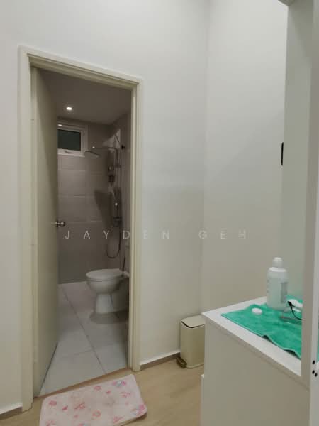 Kondominium untuk Dijual di D'Aman Residence - Jayden Geh - Bathroom - PropertyGuru.com.my