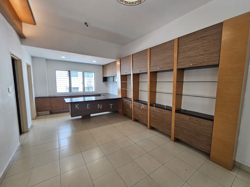 Rumah Teres 3 Tingkat untuk Dijual di Taman Bukit Prima (Cheras) - Kent Fatt - Interior - PropertyGuru.com.my