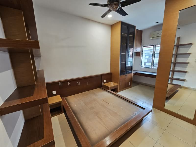 Rumah Teres 3 Tingkat untuk Dijual di Taman Bukit Prima (Cheras) - Kent Fatt - Bedroom - PropertyGuru.com.my
