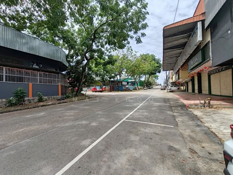Kilang untuk Disewa di Taman Johor Jaya (Johor Bahru) - May Khoo - Exterior - PropertyGuru.com.my