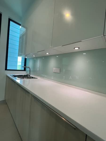 Kondominium untuk Disewa di The Light Collection III - Joyce Tan - Kitchen - PropertyGuru.com.my