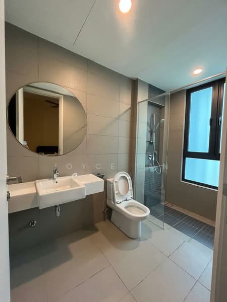 Kondominium untuk Disewa di The Light Collection III - Joyce Tan - Bathroom - PropertyGuru.com.my