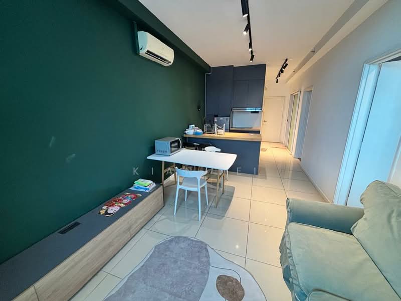 Servis Apartment untuk Disewa di Centrestage Designer Suite - Kian Fei - Living Room - PropertyGuru.com.my