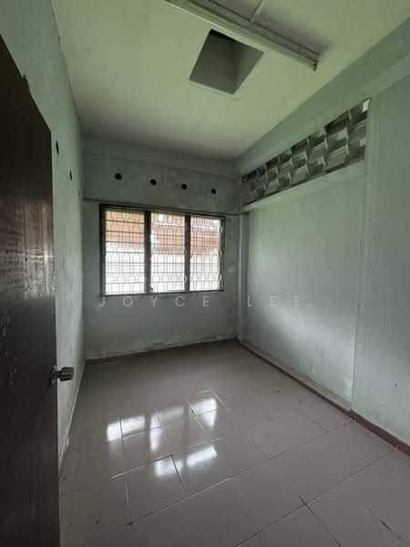 Rumah Berkembar untuk Dijual di Jalan Kebun Bunga (George Town) - Joyce Lee - Interior - PropertyGuru.com.my