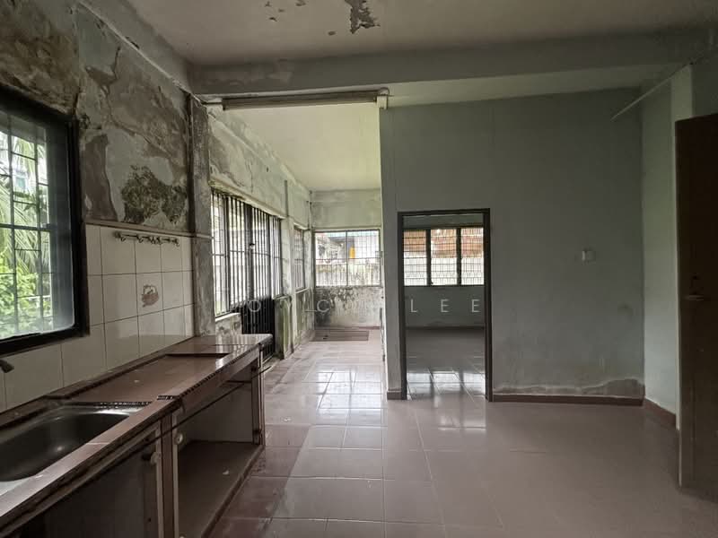 Rumah Berkembar untuk Dijual di Jalan Kebun Bunga (George Town) - Joyce Lee - Kitchen - PropertyGuru.com.my