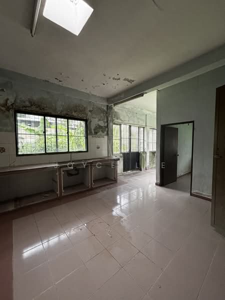 Rumah Berkembar untuk Dijual di Jalan Kebun Bunga (George Town) - Joyce Lee - Kitchen - PropertyGuru.com.my