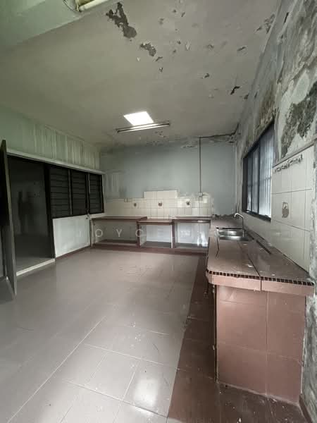 Rumah Berkembar untuk Dijual di Jalan Kebun Bunga (George Town) - Joyce Lee - Kitchen - PropertyGuru.com.my