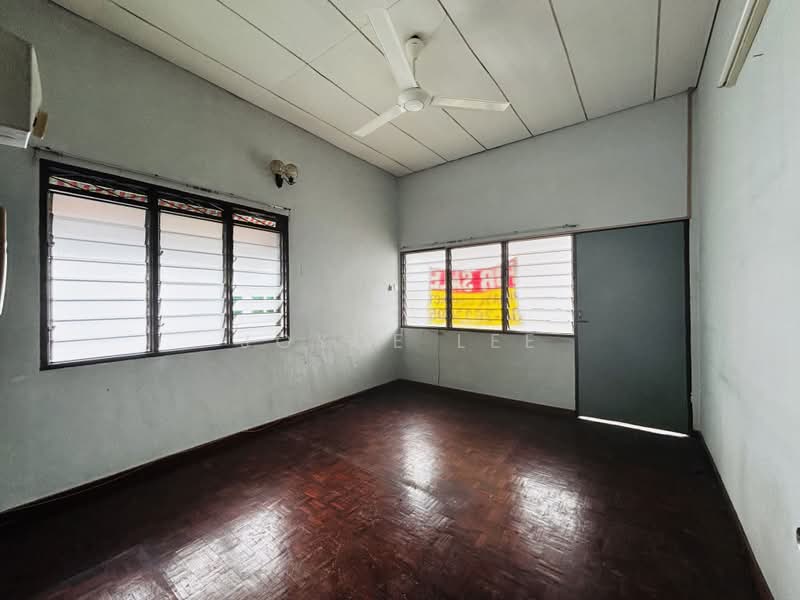 Rumah Berkembar untuk Dijual di Jalan Kebun Bunga (George Town) - Joyce Lee - Interior - PropertyGuru.com.my