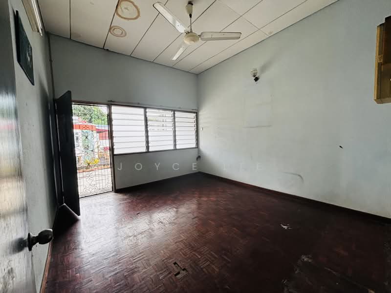 Rumah Berkembar untuk Dijual di Jalan Kebun Bunga (George Town) - Joyce Lee - Interior - PropertyGuru.com.my